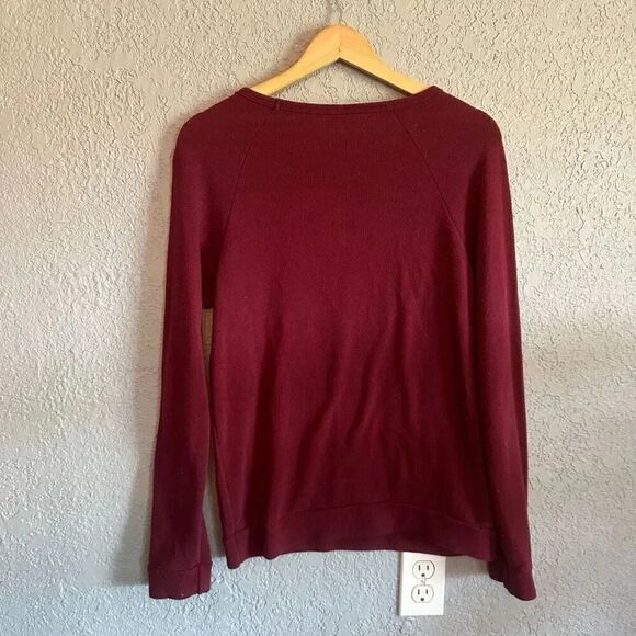 Obey Burgundy Women’s Crewneck Size Medium - Picture 4 of 4